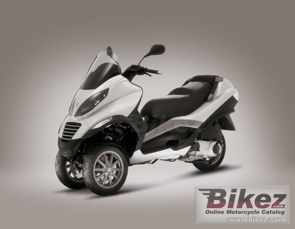 2008 piaggio mp3 125 photo